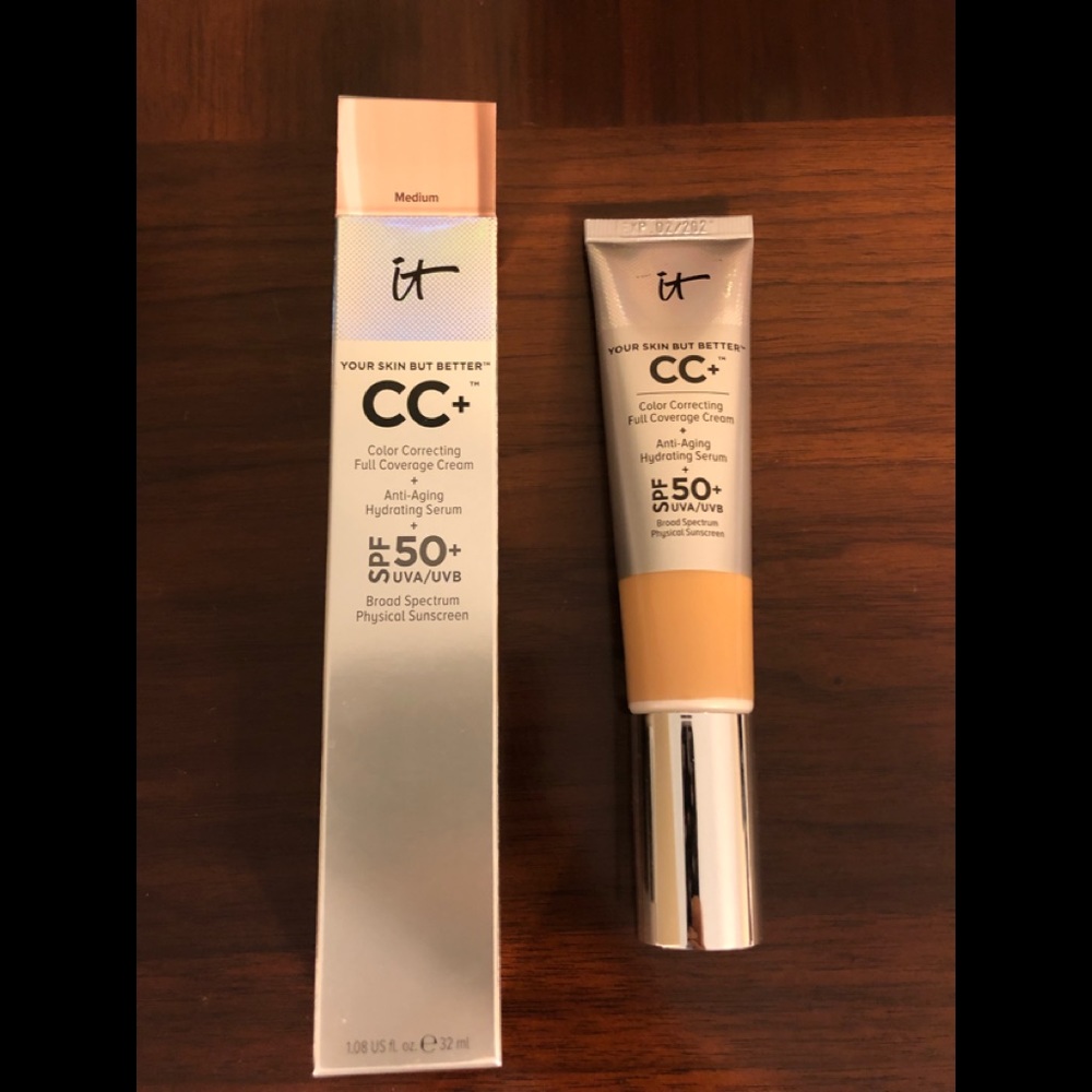 IT COSMETICS CC CREAM